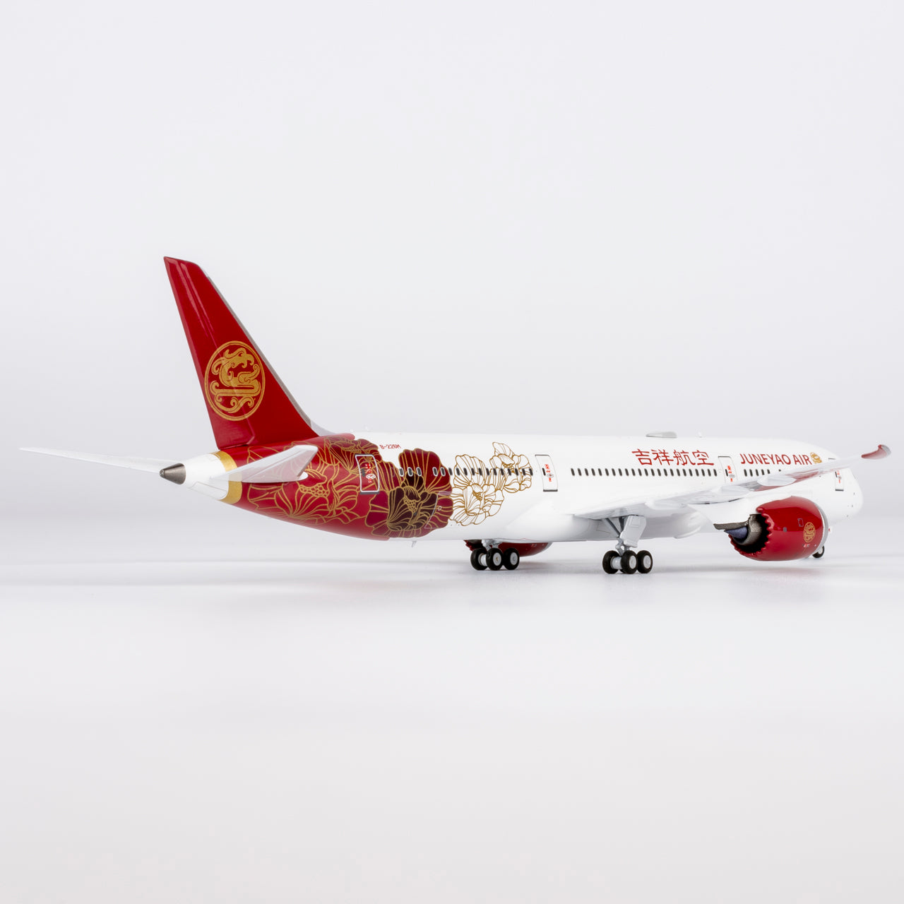 Juneyao Airlines 787-9 Dreamliner "Blossoming China" B-226M NG Models 1:400