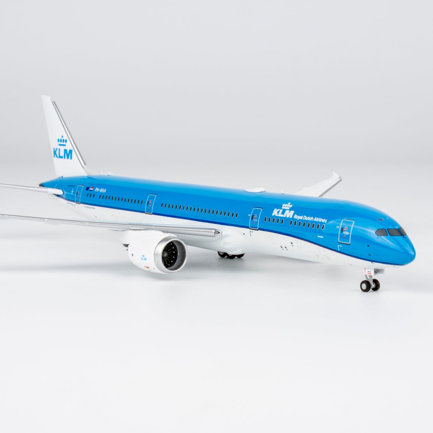 KLM 787-9 Dreamliner PH-BHA NG Models 1:400