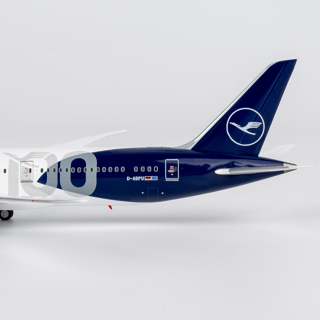Lufthansa 787-9 Dreamliner "100th Anniv" D-ABPU NG Models 1:400