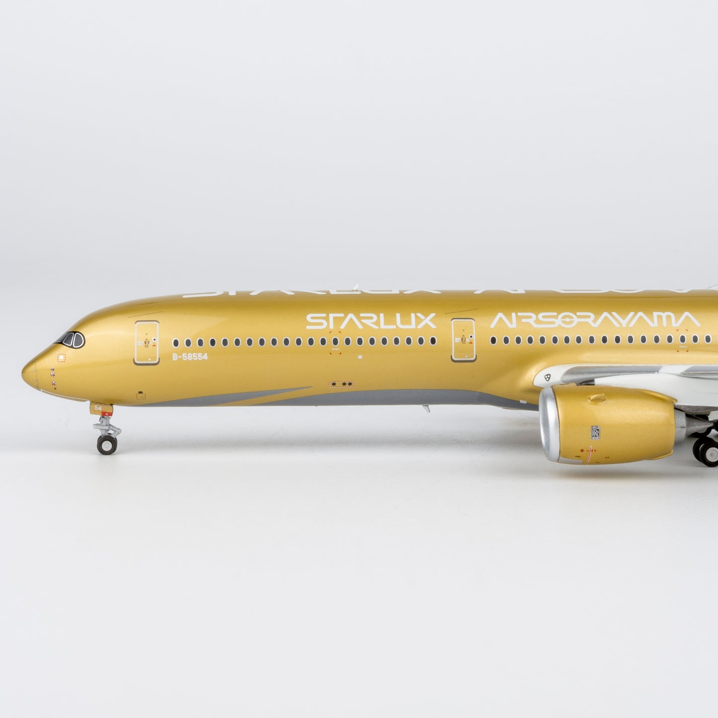 Starlux Airlines A350-1000 "Airsorayama Gold" B-58554 NG Models 1:400