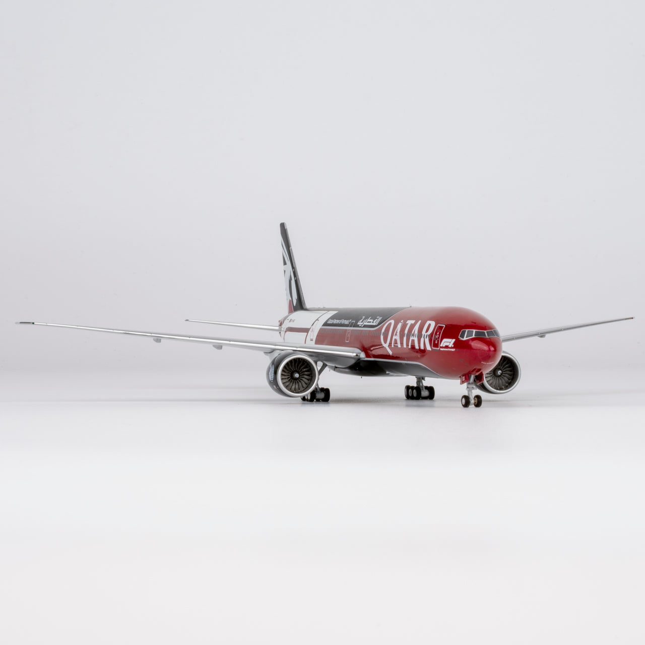 (Ultimate) Pre-Order Qatar Airways "F1" 777-300ER A7-BEG NG Models 1:400