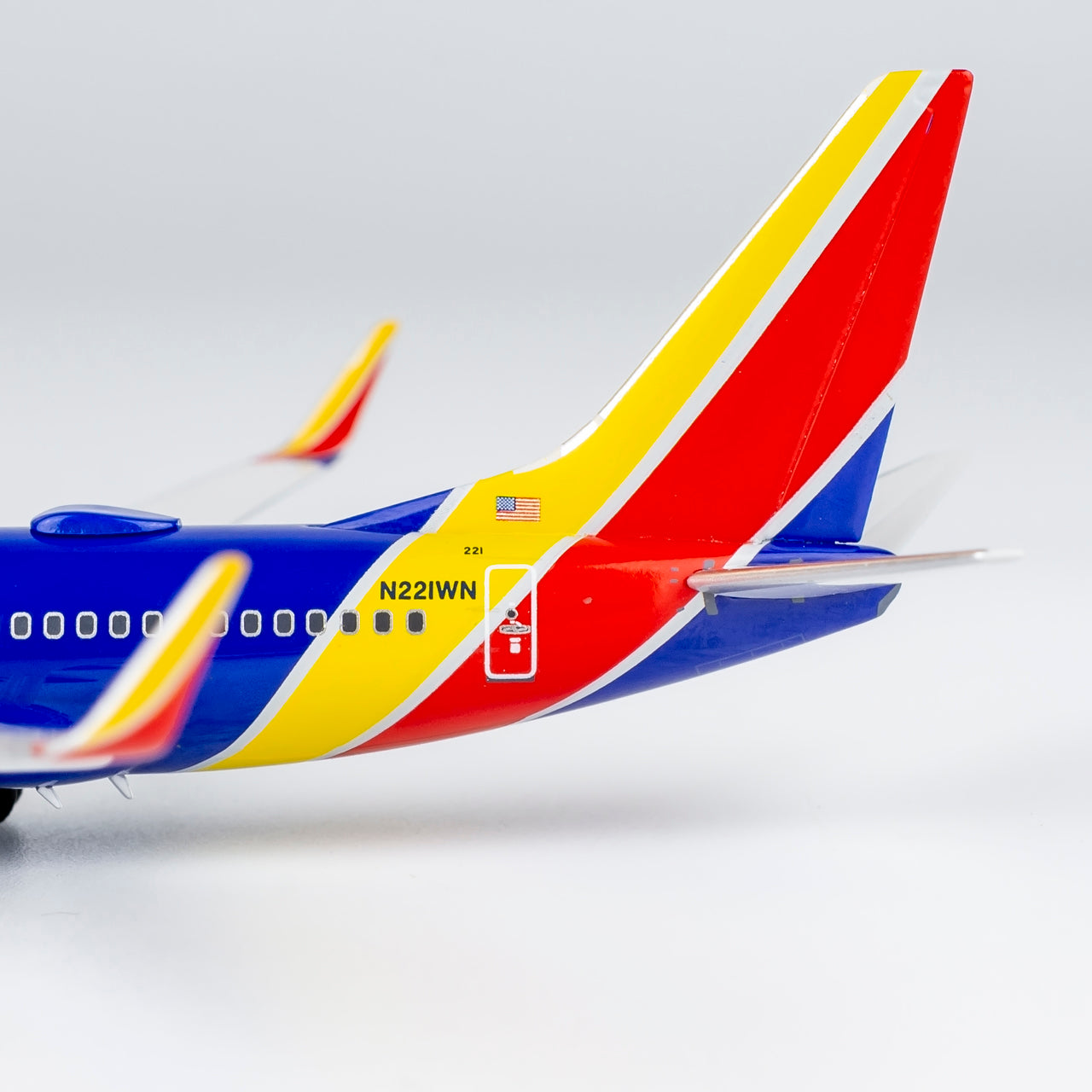 Southwest Airlines 737-700 Heart Livery N221WN NG Models 1:400