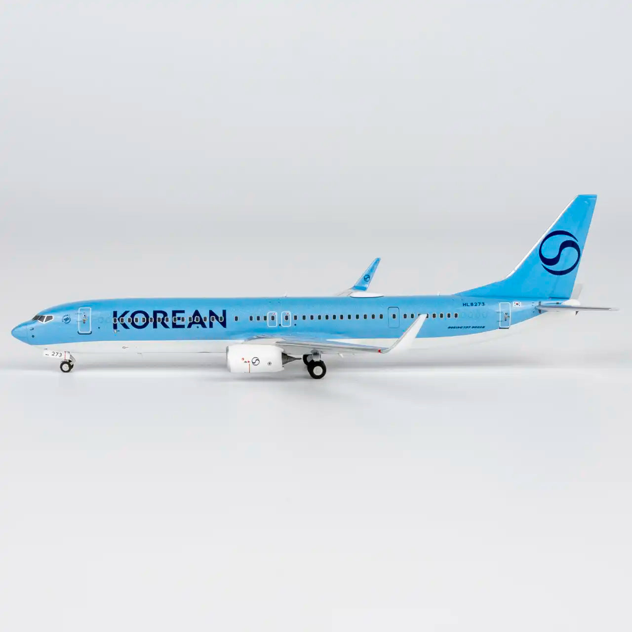 Korean Air 737-900ER HL8273 NG Models 1:400