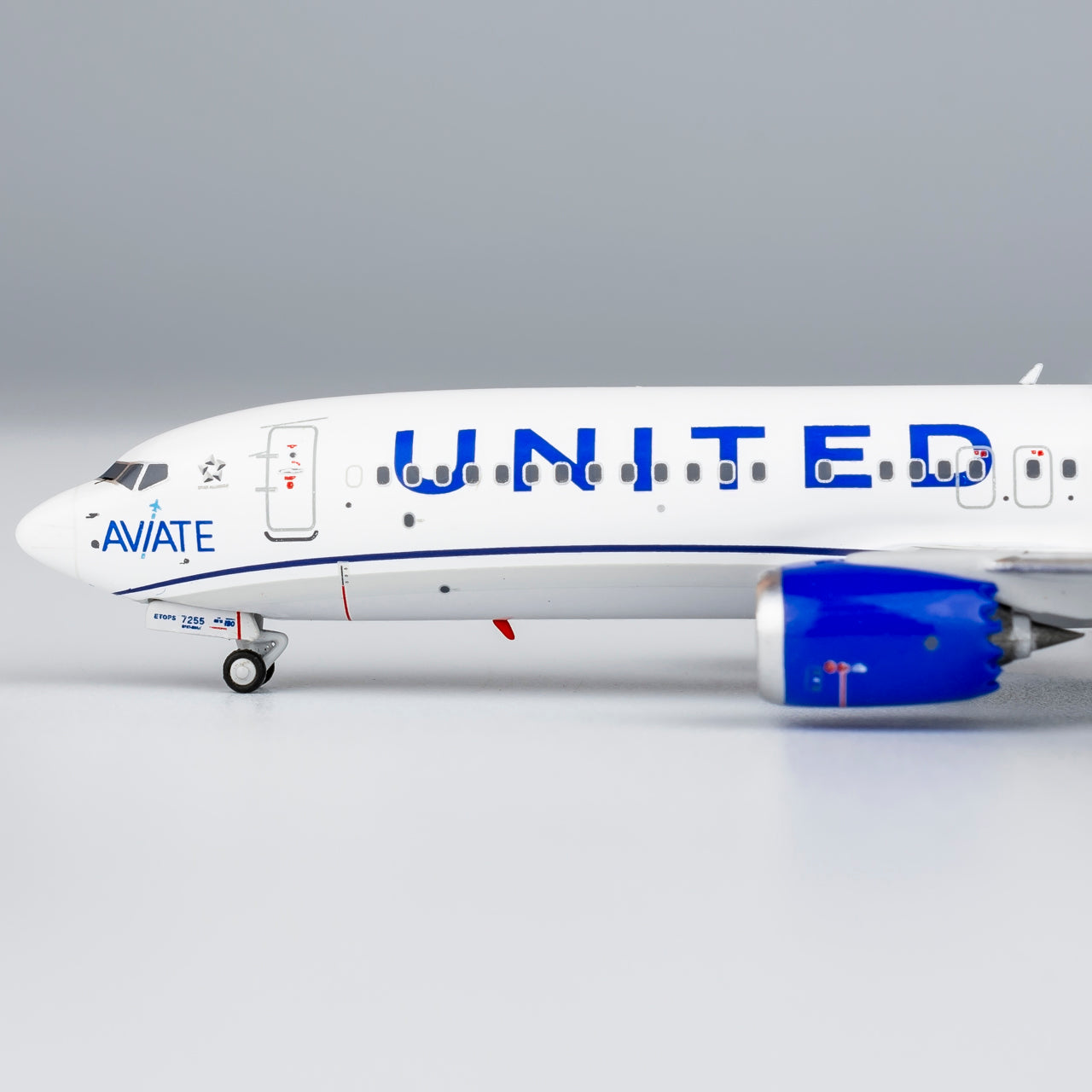 United Airlines 737 MAX 8 N27255 Aviate NG Models 1:400