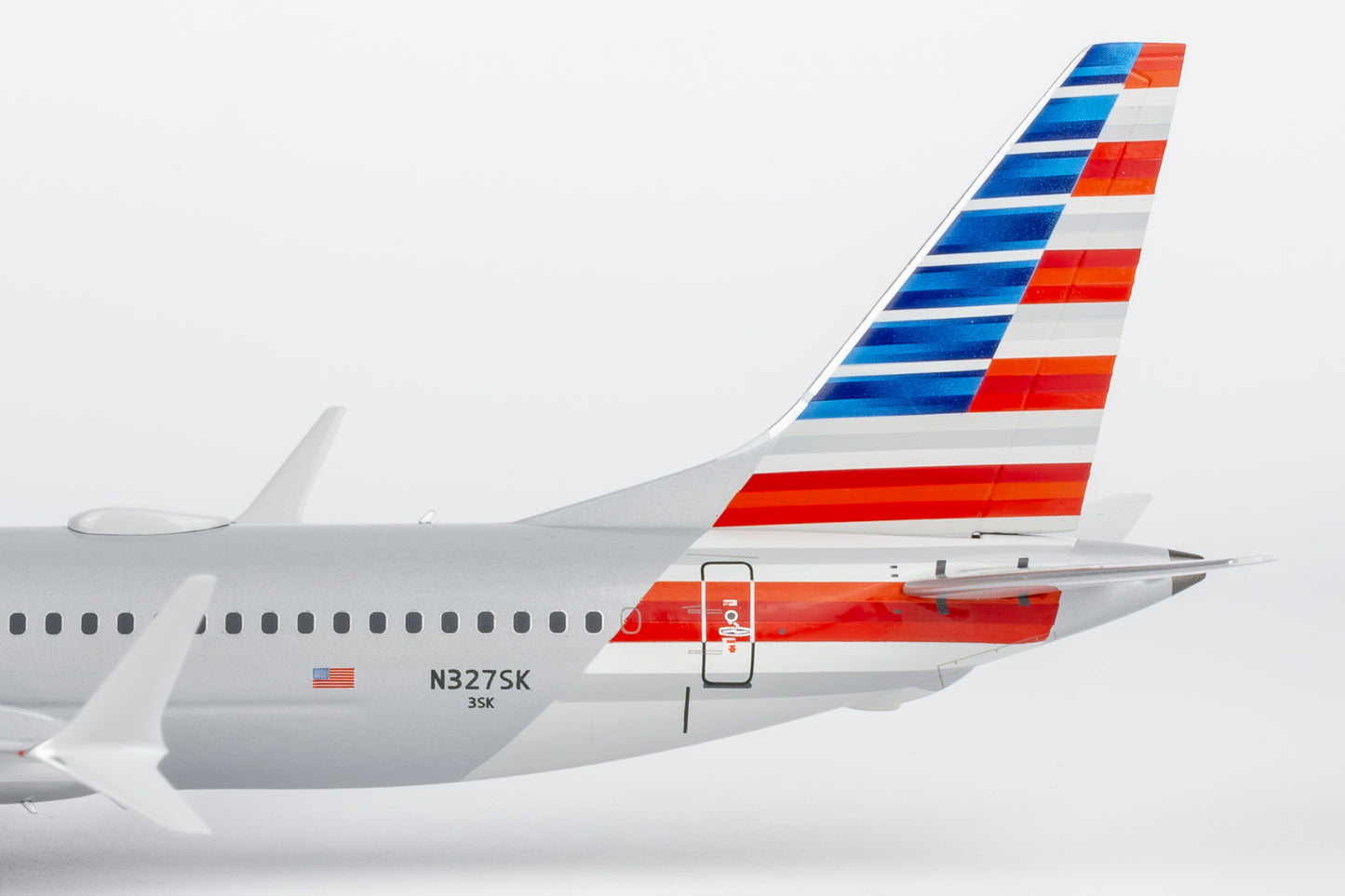 American Airlines 737 MAX 8 N327SK NG Models 1:200