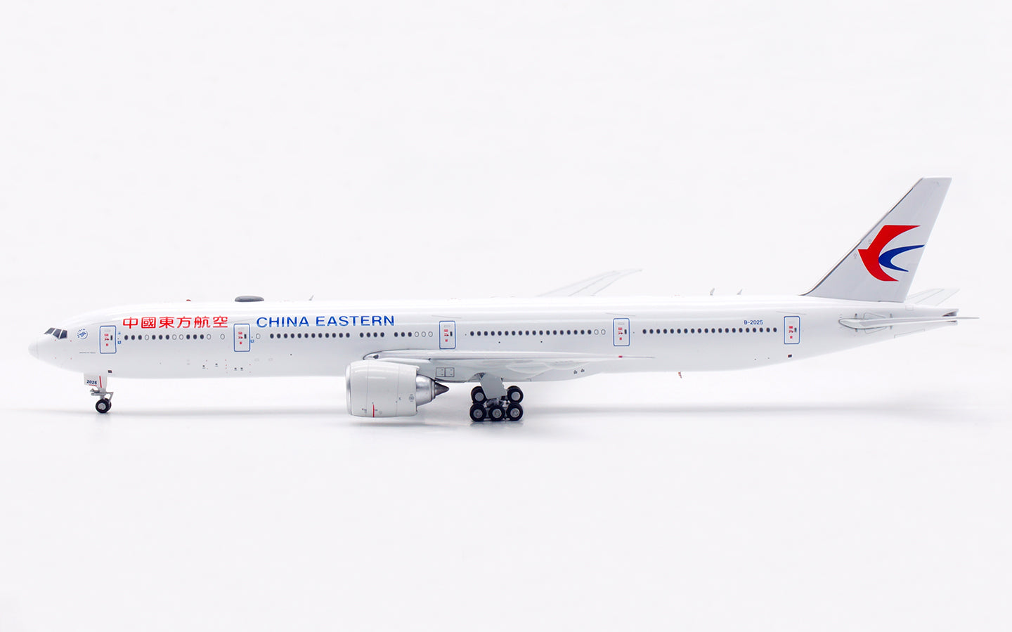 China Eastern 777-300ER B-2025 AV400