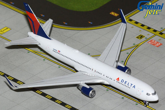 Delta 767-300ER N199DN Gemini Jets 1:400