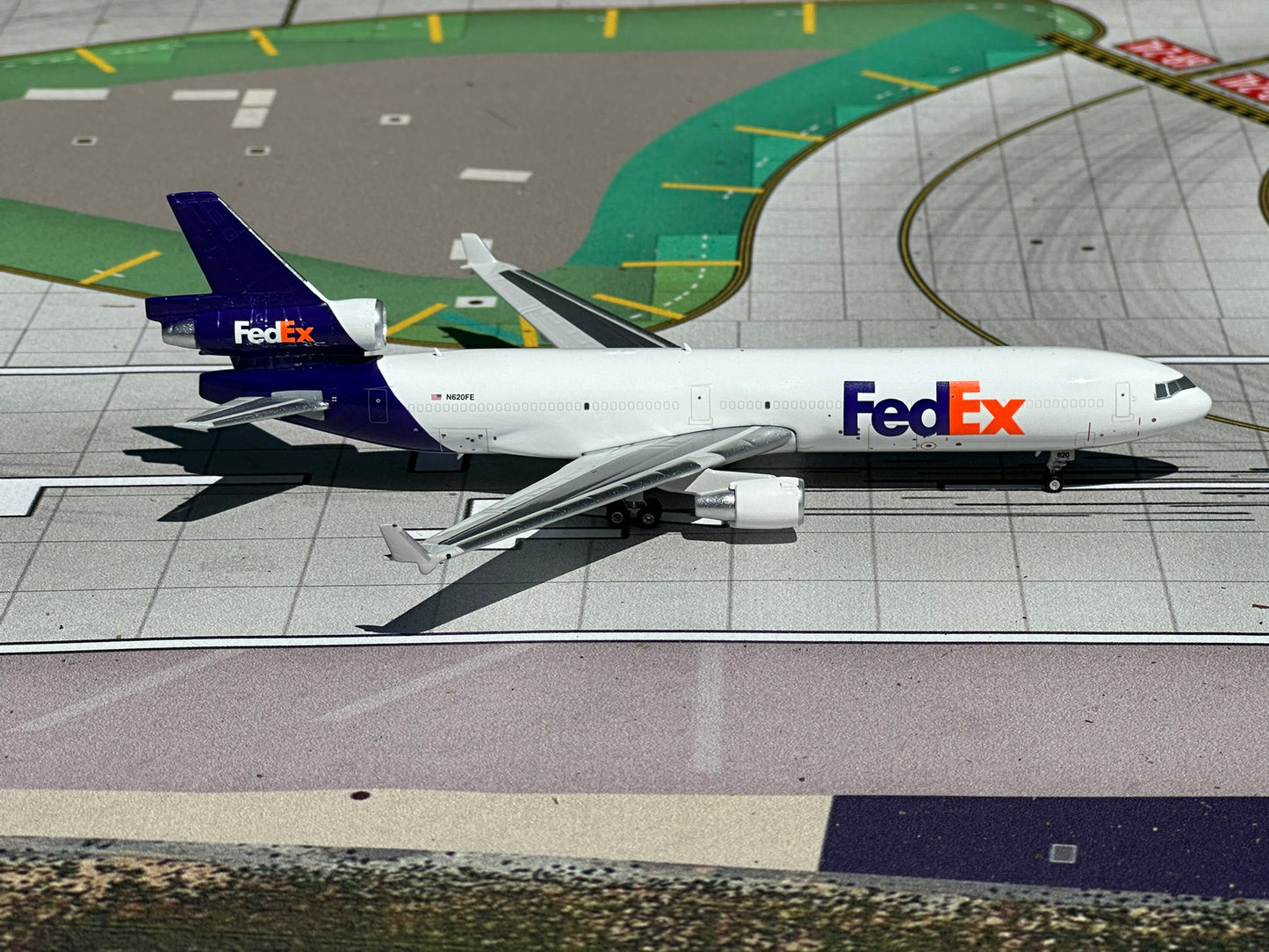 FedEx MD-11 N620FE Phoenix Models 1:400