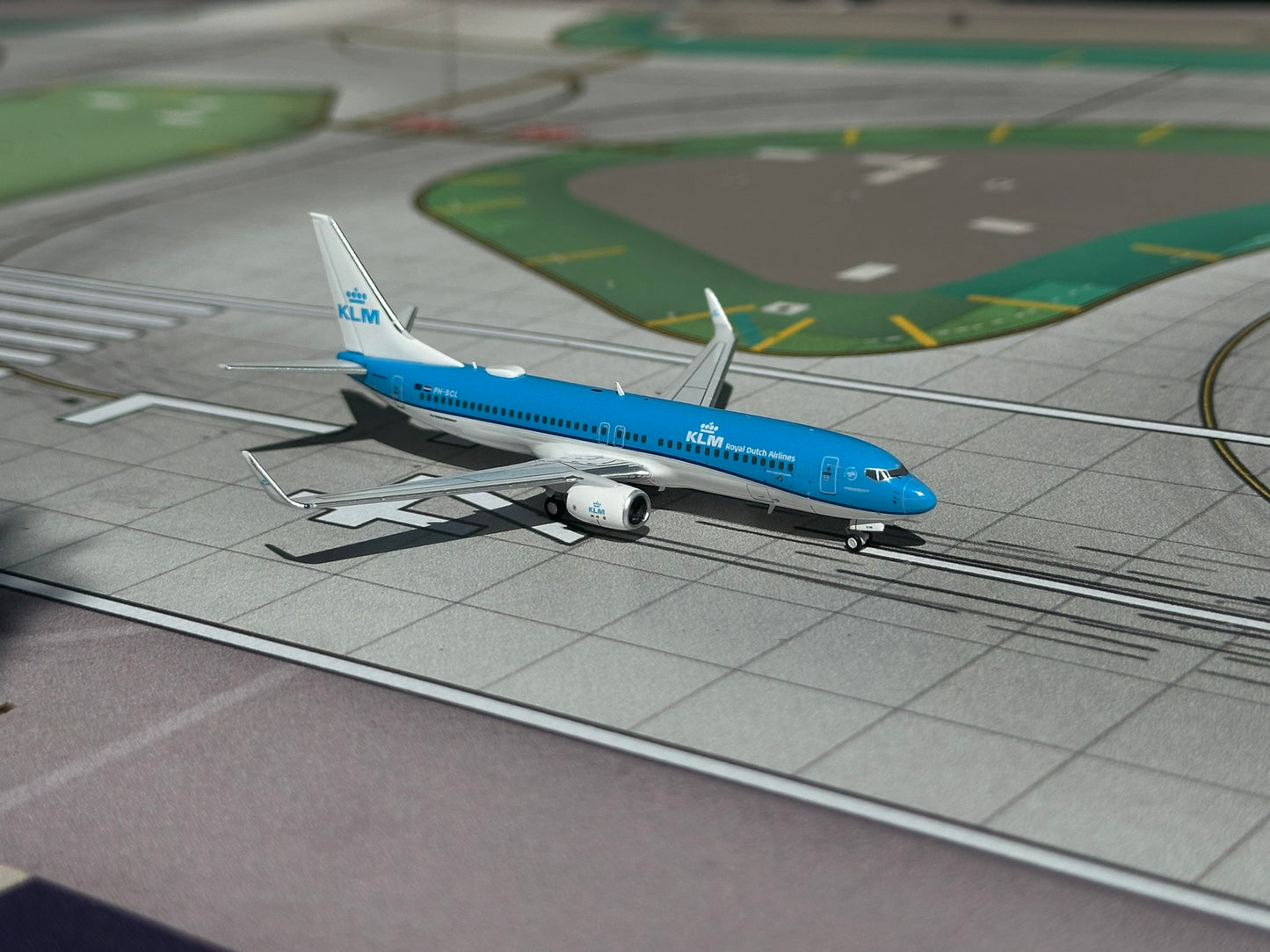 KLM 737-800 PH-BCL Aero Polaris 1:400