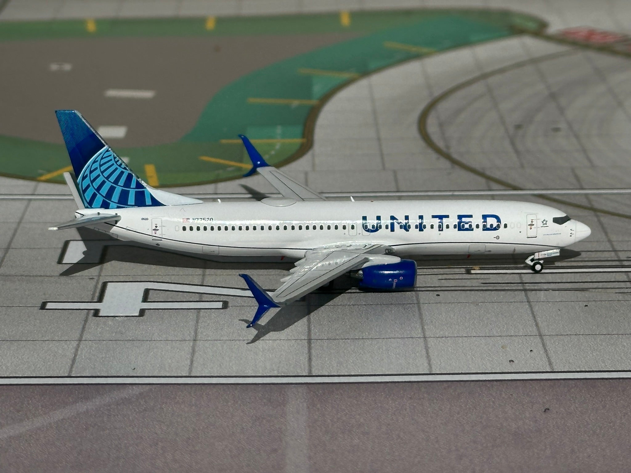 United Airlines – JH Wings