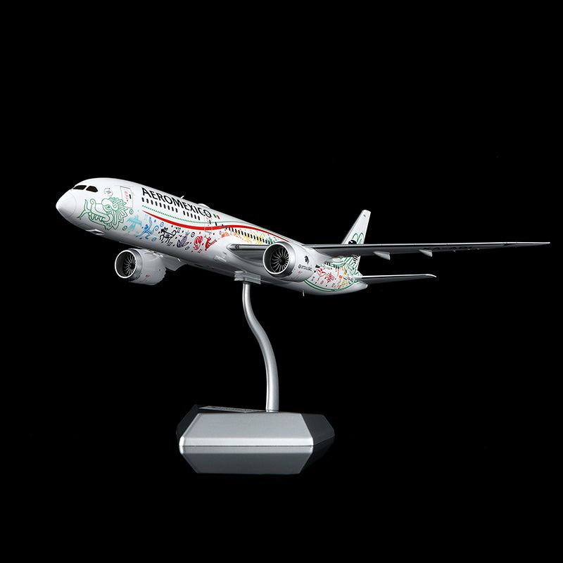 Aeroméxico 787-9 Dreamliner "Quetzalcóatl" XA-ADL SQ Wings 1:200