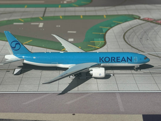 Korean Air Cargo 777-200F HL8285 Phoenix Models 1:400