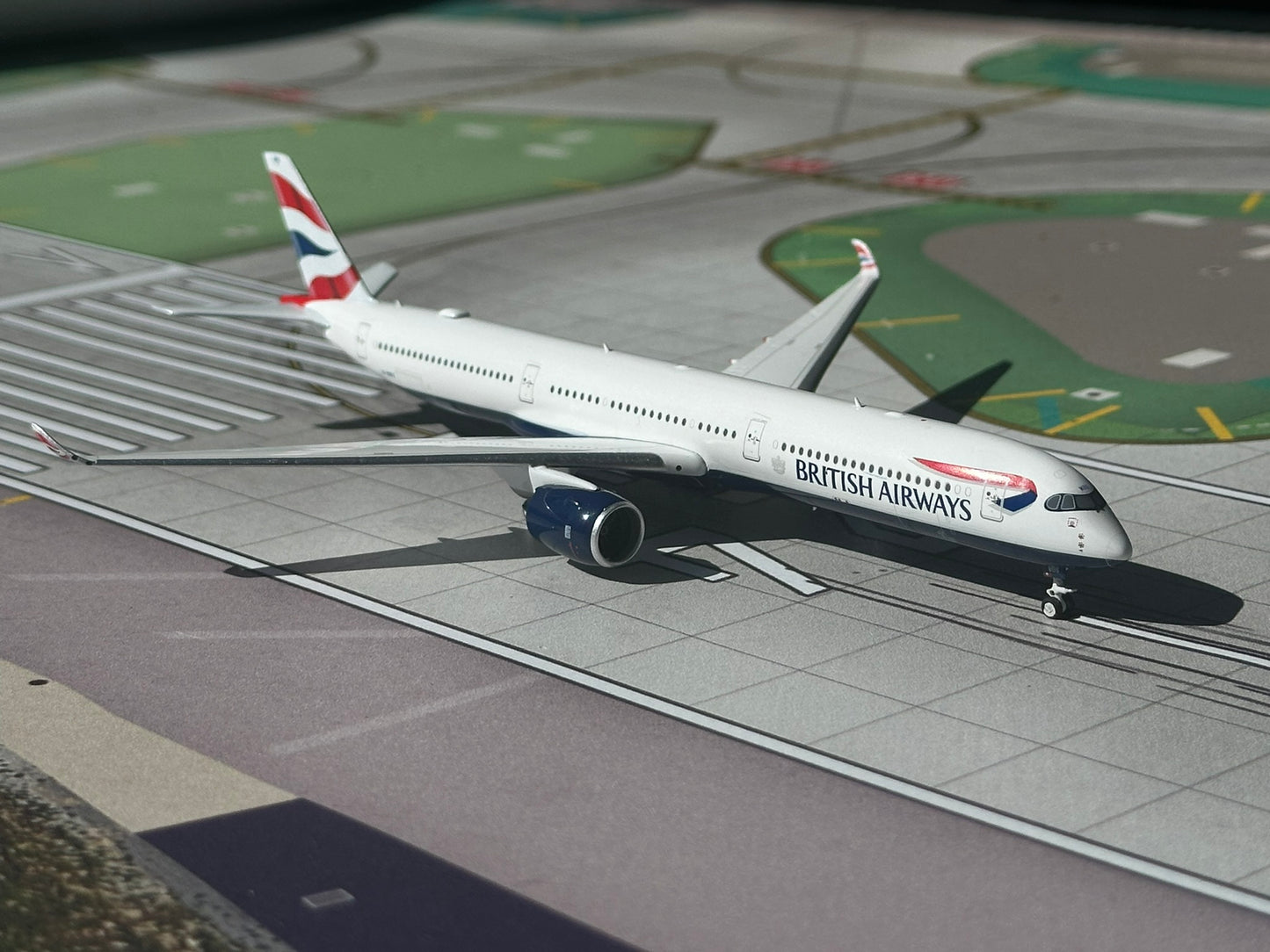 British Airways A350-1000 G-XWBS Phoenix Models 1:400