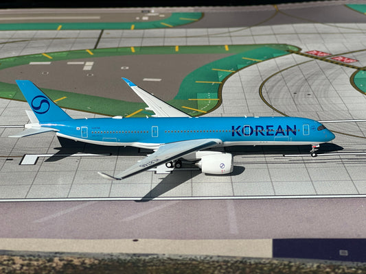 Korean Air A350-900 HL8746 Phoenix Models 1:400