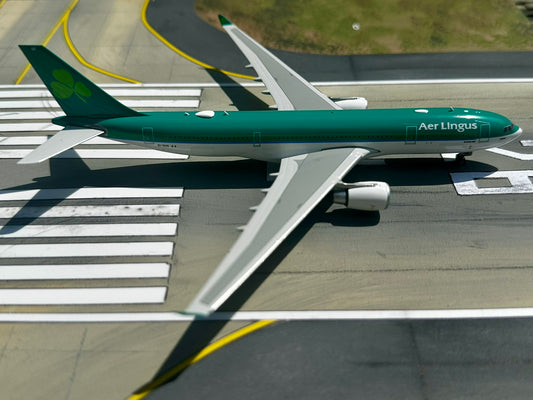 Aer Lingus A330-200 EI-DUO Phoenix Models 1:400