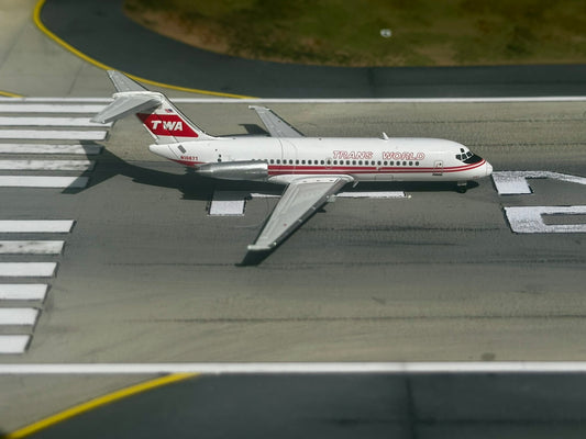 Trans World Airlines DC-9 N1067T V1:400 1:400