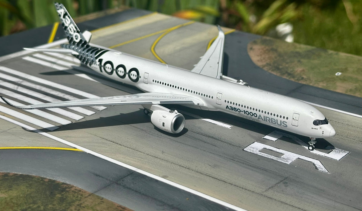 Airbus House Livery A350-1000 F-WLXV Aero Polaris 1:400