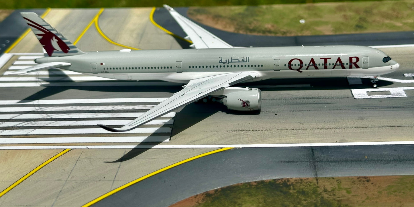 Qatar Airways A350-1000 A7-AOA Aero Polaris 1:400