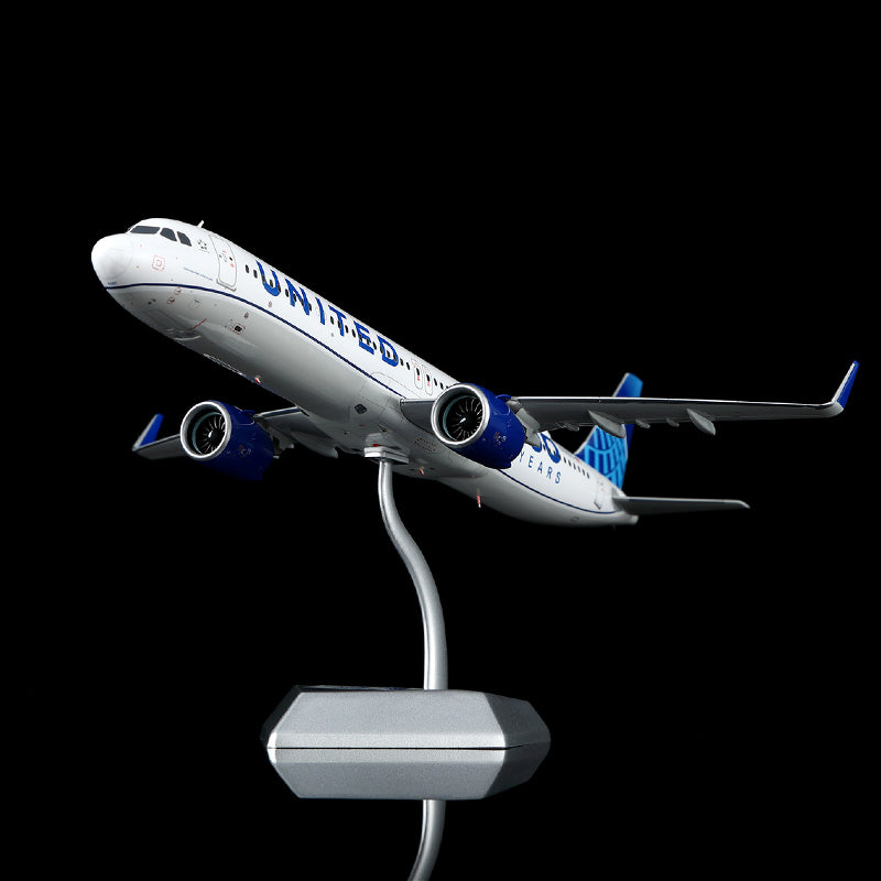 Pre-Order United Airlines A321neo N44550 SQ Wings 1:200