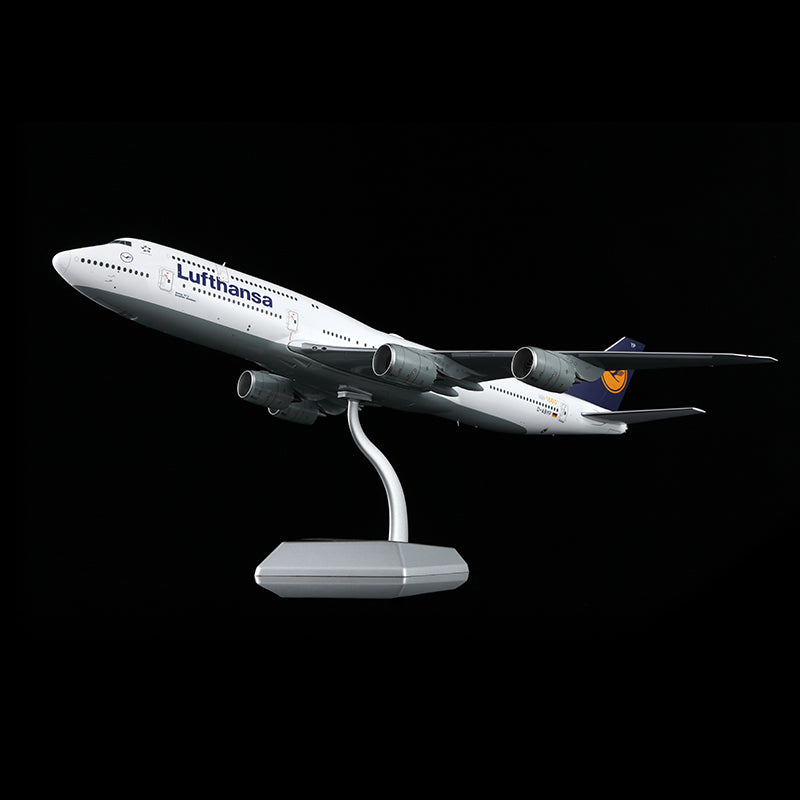 Lufthansa 747-8 D-ABYP SQ Wings 1:200