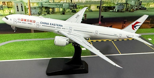 Preorder China Eastern 777-300ER B-2025 AV400