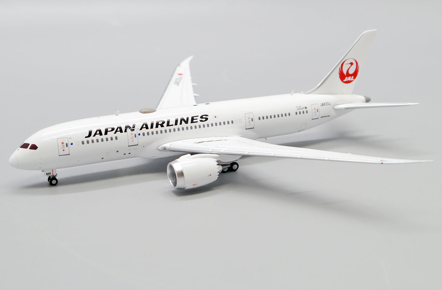 Japan Airlines 787-8 Dreamliner JA833J JC Wings 1:400