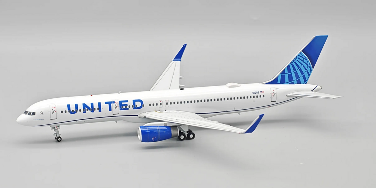 United Airlines 757-200 N12116 InFlight200
