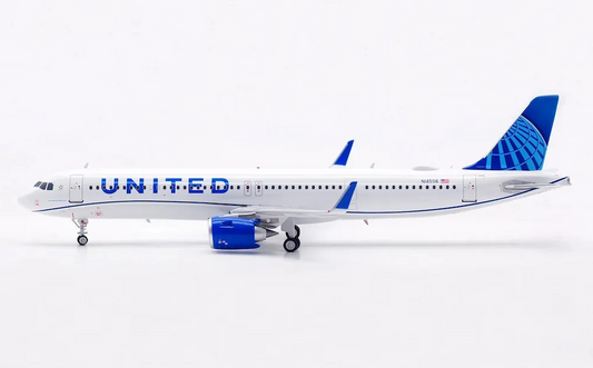 United Airlines A321neo N14506 InFlight200