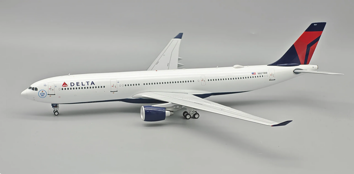 Delta Airlines A330-300 N821NW InFlight200