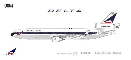 Pre-Order Delta MD-11 N892DL C Model 1:400