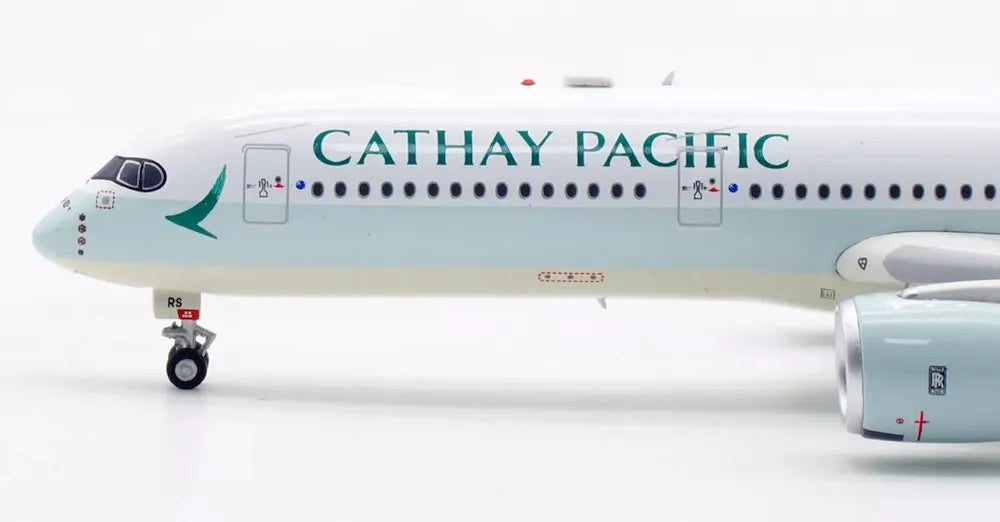 Cathay Pacific A350-900 B-LRS AV400