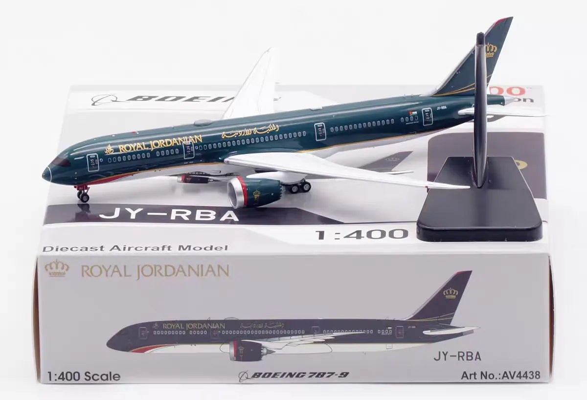 Royal Jordanian 787-9 Dreamliner JY-RBA AV400