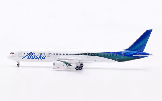 Alaska Airlines 787-9 Dreamliner N784HA AV400