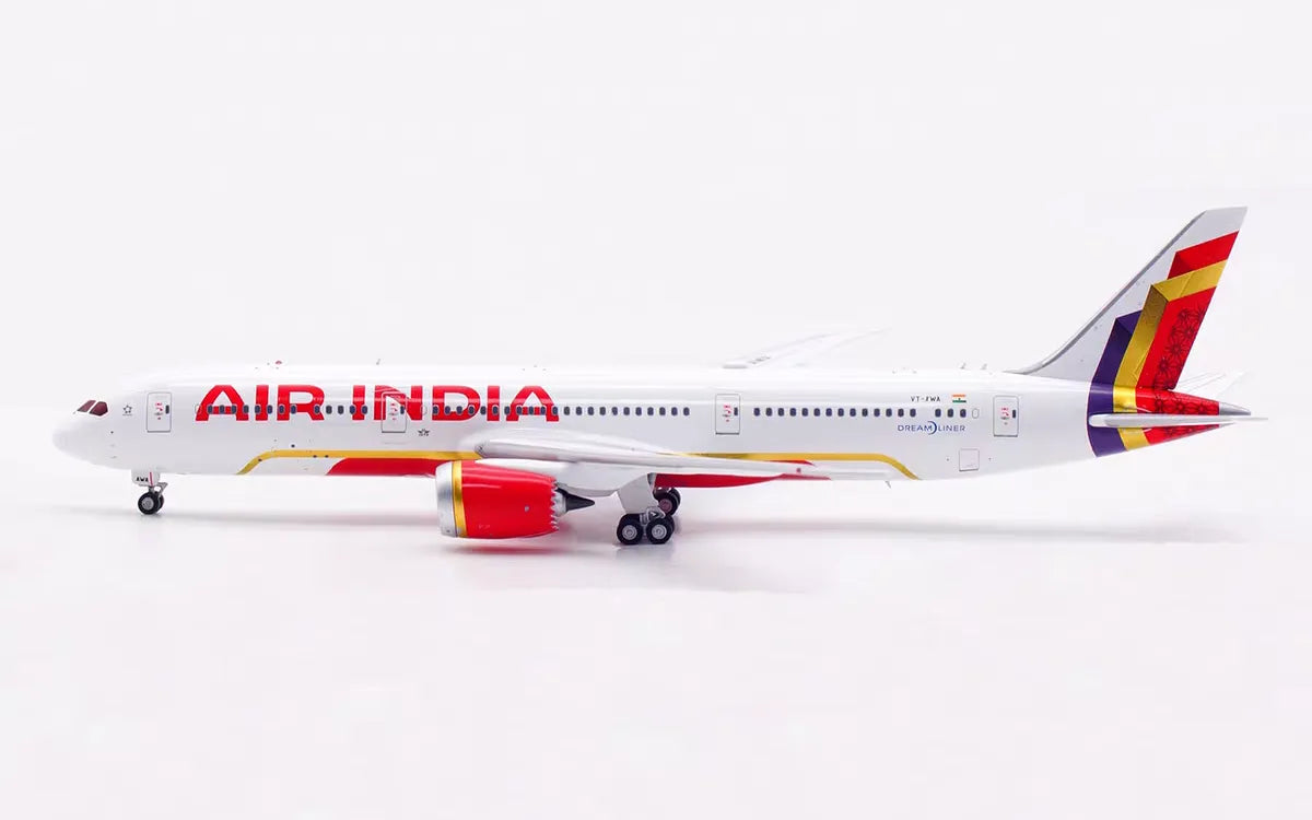 Air India 787-9 Dreamliner VT-AWA AV400